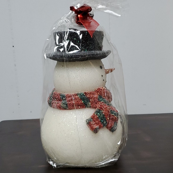 Snowman candle 7" tall - Picture 2 of 5
